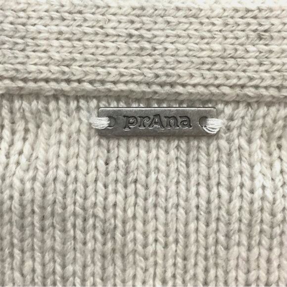 Prana Wool Blend Boatneck Sweater Button Shoulder Oatmeal Phono Sz XL New - Picture 9 of 12